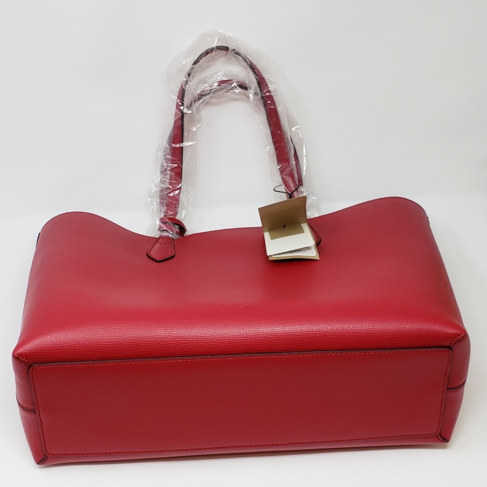 💯 Auth Burberry Reversible Red/Beige Tote Bag - Picture 3 of 8